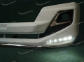 Передняя губа с диодами Modellista на Toyota Land Cruiser Prado 150 с 2013г. белая (перламутр)